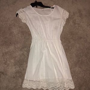 White laced dress